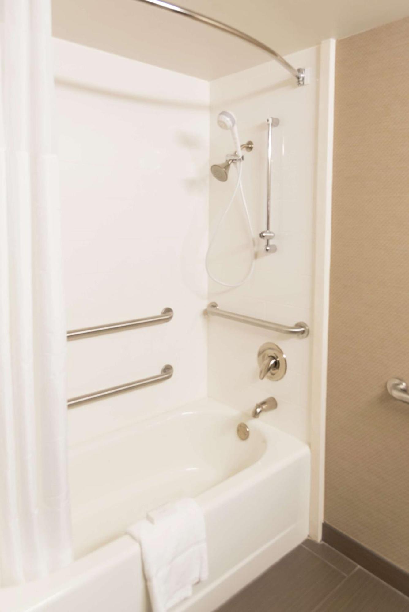 Hampton Inn Muskegon Muskegon Heights Ngoại thất bức ảnh